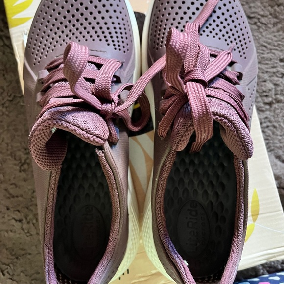 Crocs lite rider women sneaker 👟! New ! - Picture 7 of 7